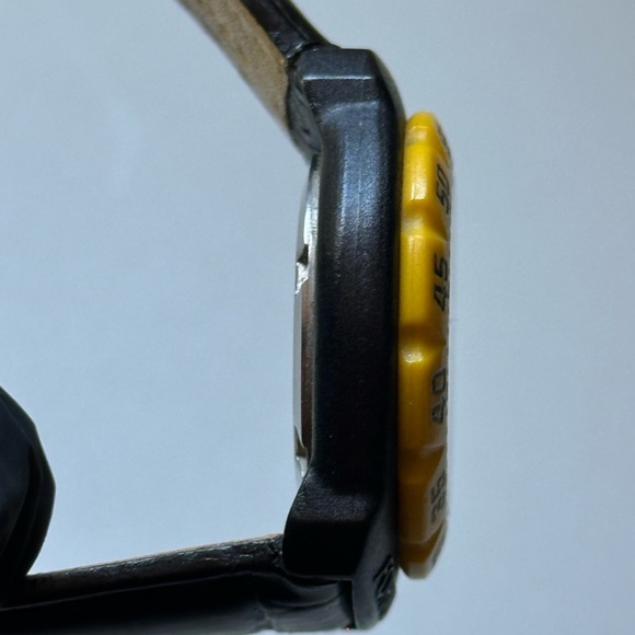 TAG Heuer Formula 1 Professional 380.508 Ladies' 28mm Vintage Sport Watch - Picture 8 of 14